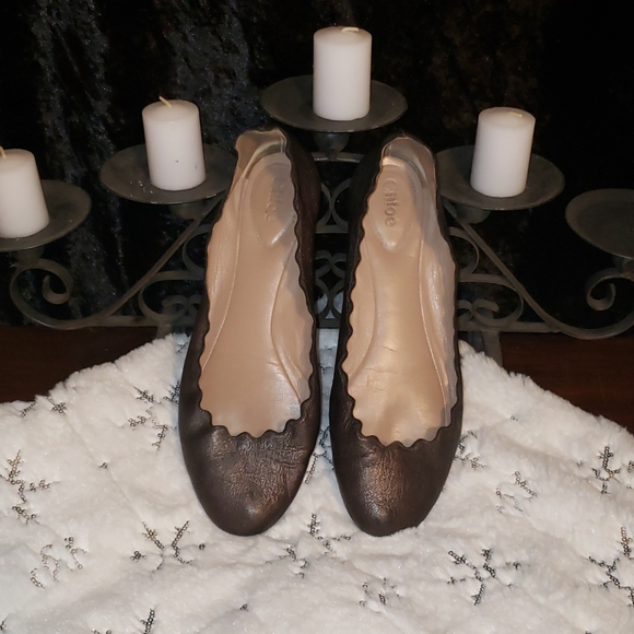 Chloe Shoes - CHLOÉ  GREY LEATHER FLATS SZ 38 (7.5)